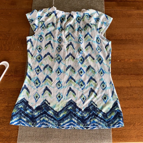 HOST PICK ⭐️⭐️🎉 Liz Claiborne Multicolored Shirt - Picture 2 of 5